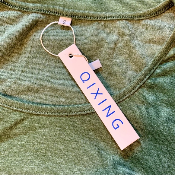 NWT GREEN LACE EDGED TUNIC-TOP, LONG SLEEVES - Picture 5 of 5